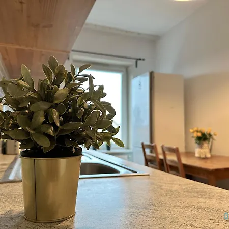 Privatunterkunft Swan -15 Minutes To Old Town & Seaside *