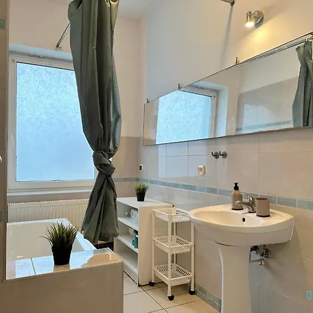 Privatunterkunft Swan -15 Minutes To Old Town & Seaside Danzig